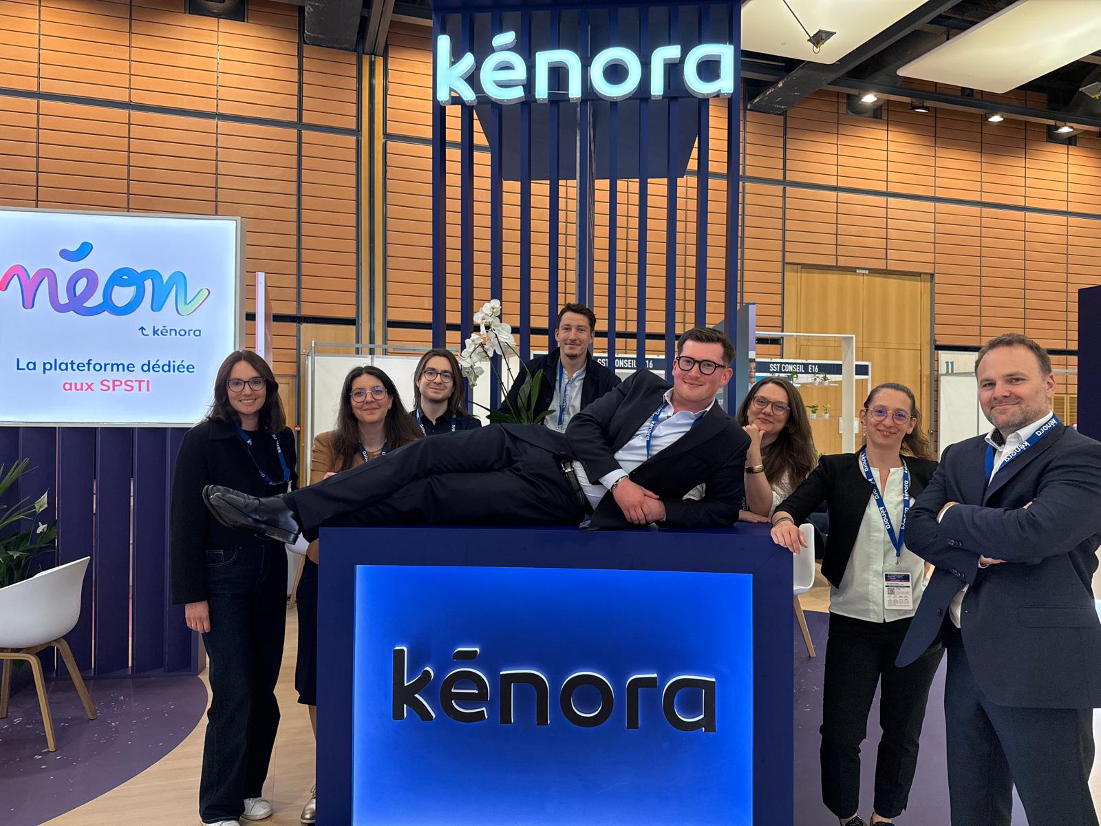L’équipe Kénora sur son stand de salon